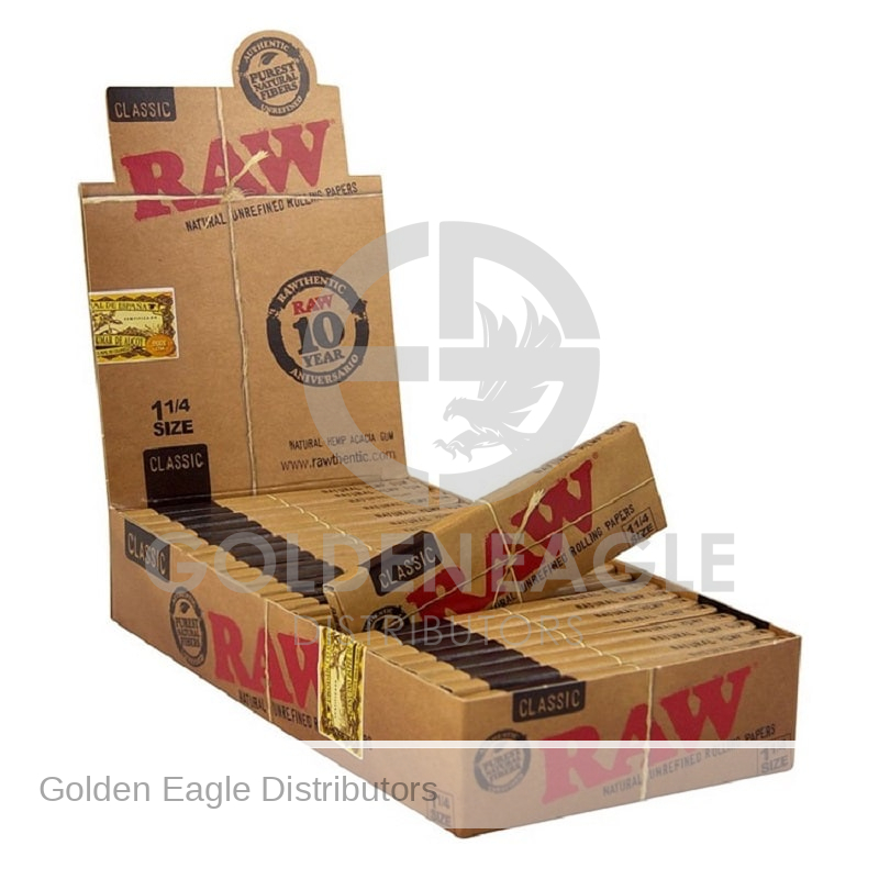 RAW - Classic 1 ROLLING PAPERS (50ct) - 24 / Display